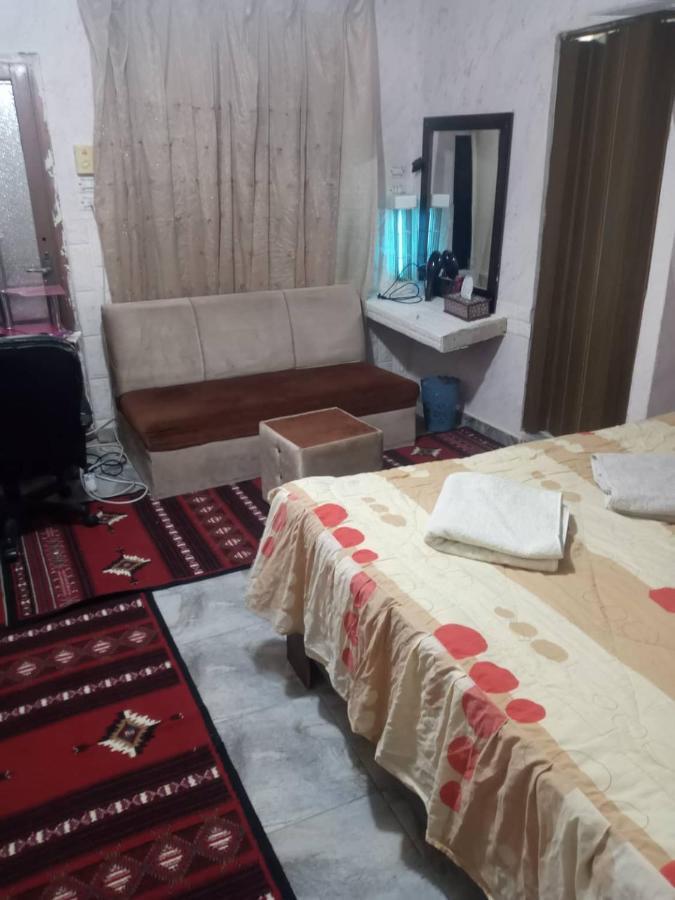 Al Azraq ash Shamālī Guest House Hazem المظهر الخارجي الصورة